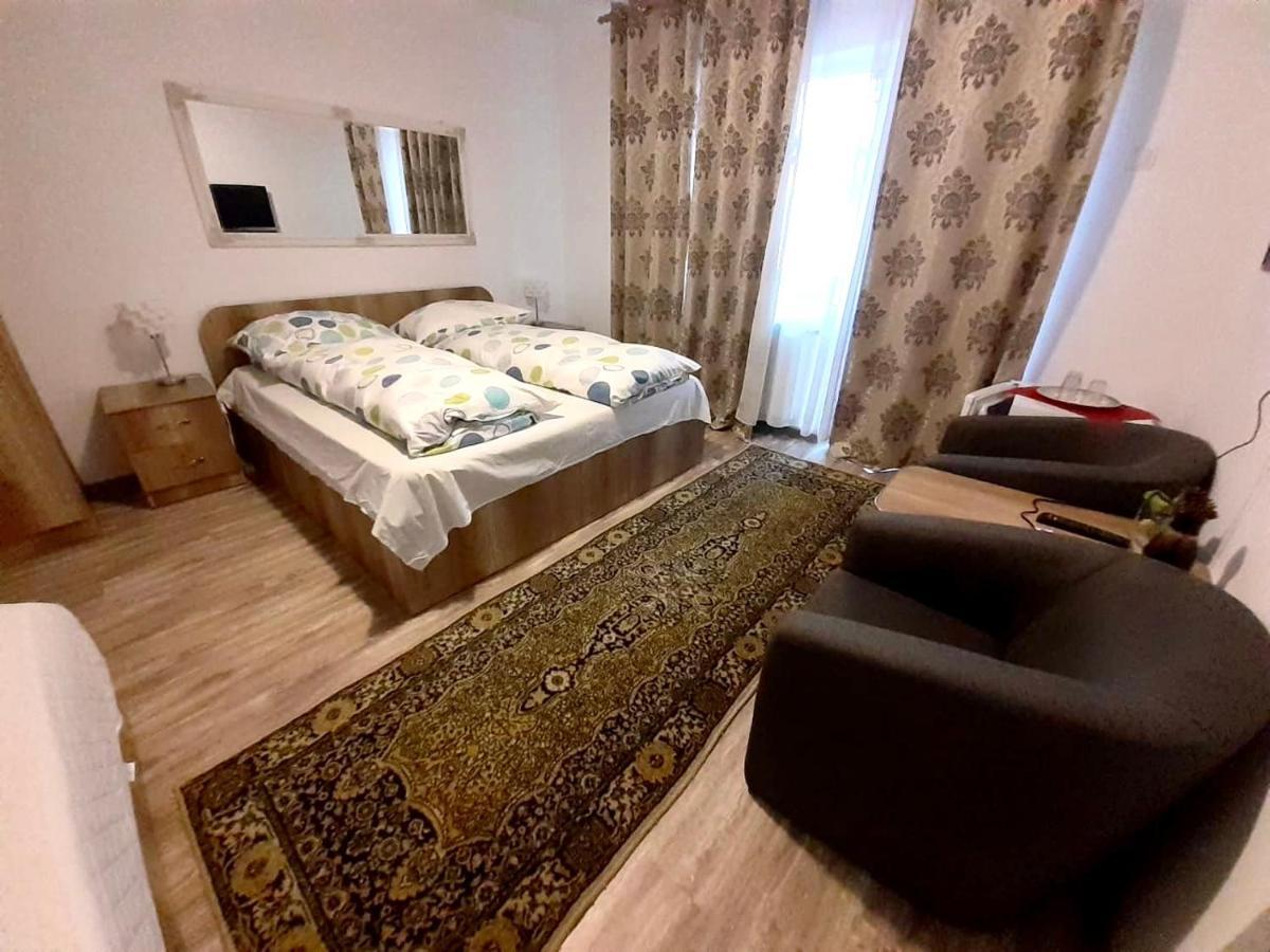 Pensiunea Casa Alba 베클레안 외부 사진